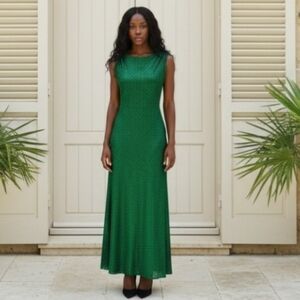 Elegant Green Sleeveless Maxi Dress